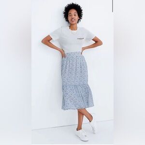 Madewell Tiered Peasant Midi Skirt in Climbing Floral